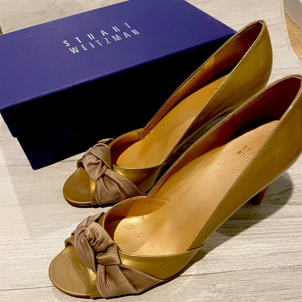 Stuart Weitzman Like New Heel! Size 10 But Fits M… - image 1